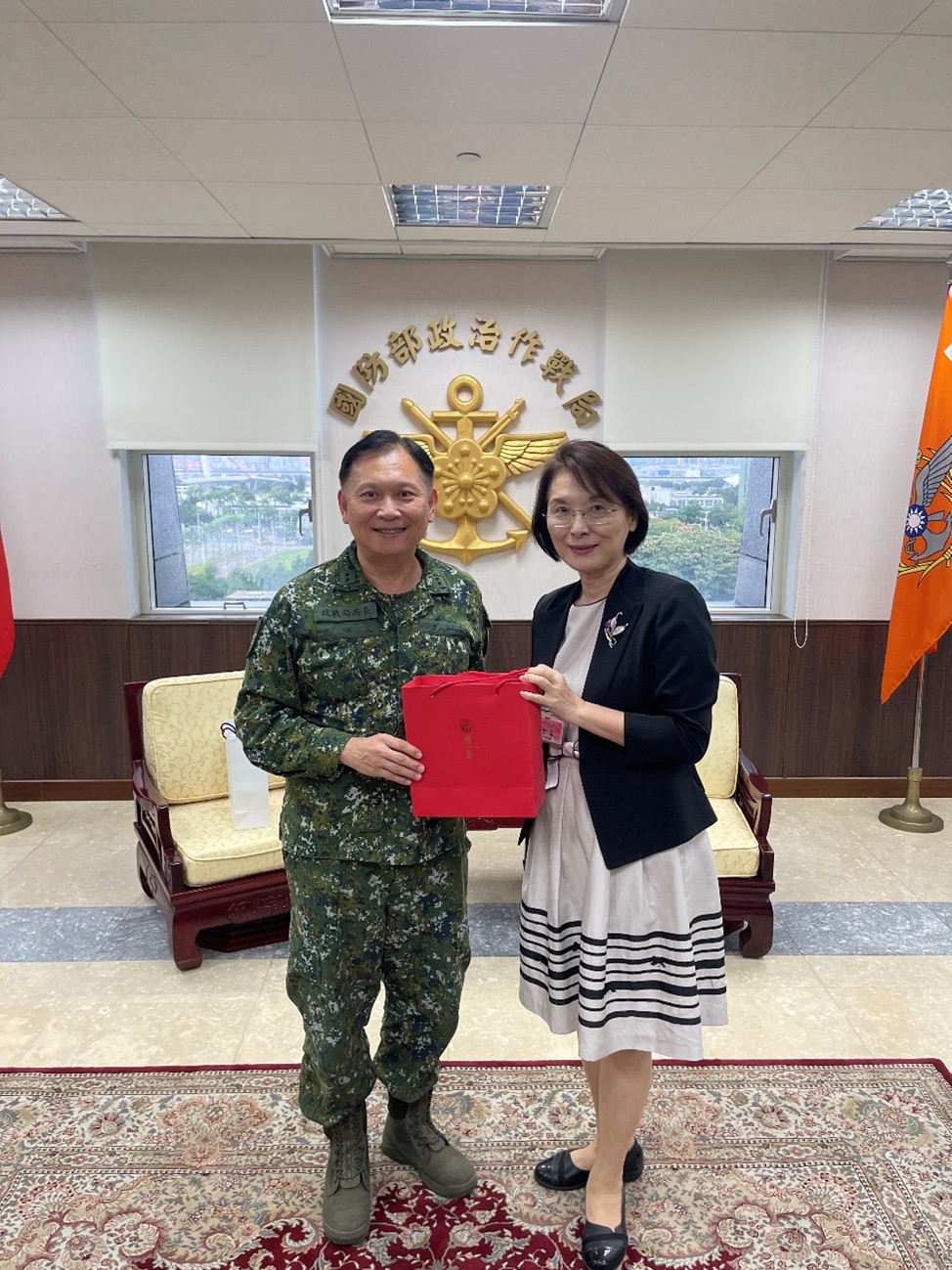 洪久賢校長拜會國防部政戰局局長史順文陸軍中將