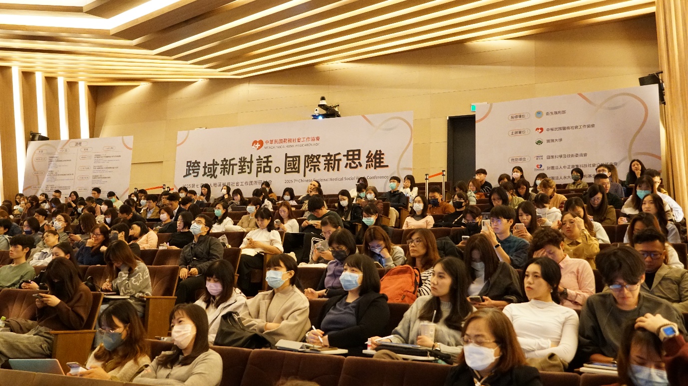 參與者於為期兩日的研討會中皆全神貫注投入各項議程。