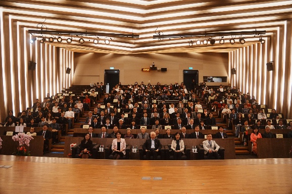 全體與會嘉賓合影