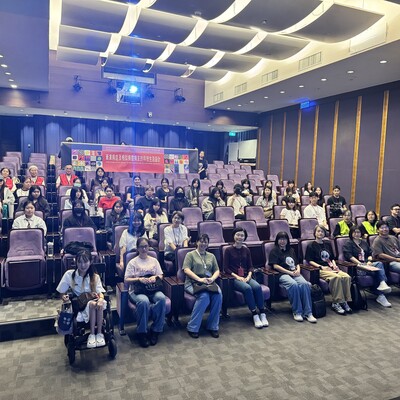 實踐大學攜手故宮 與漸凍病友共創文化平權